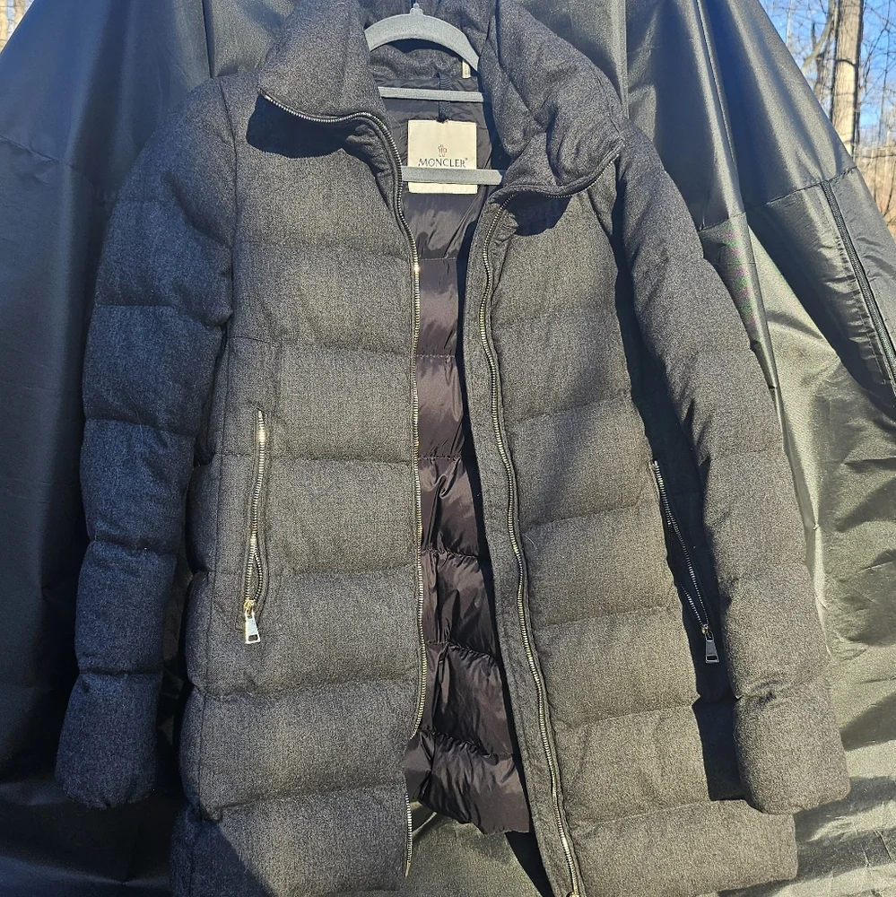 Moncler down jacket - Picture 1 of 6